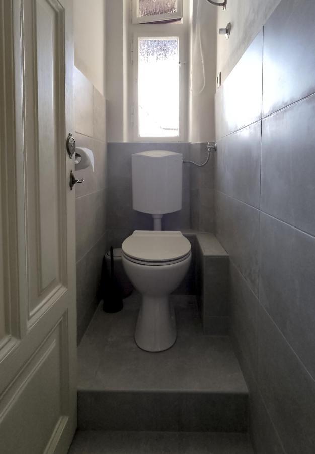 אופטיה Urban Villa Apartment מראה חיצוני תמונה
