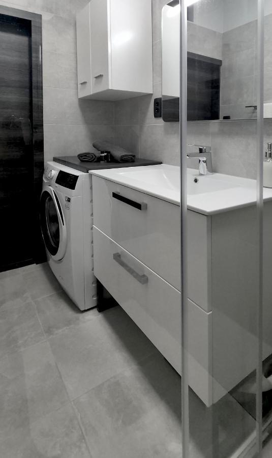 אופטיה Urban Villa Apartment מראה חיצוני תמונה