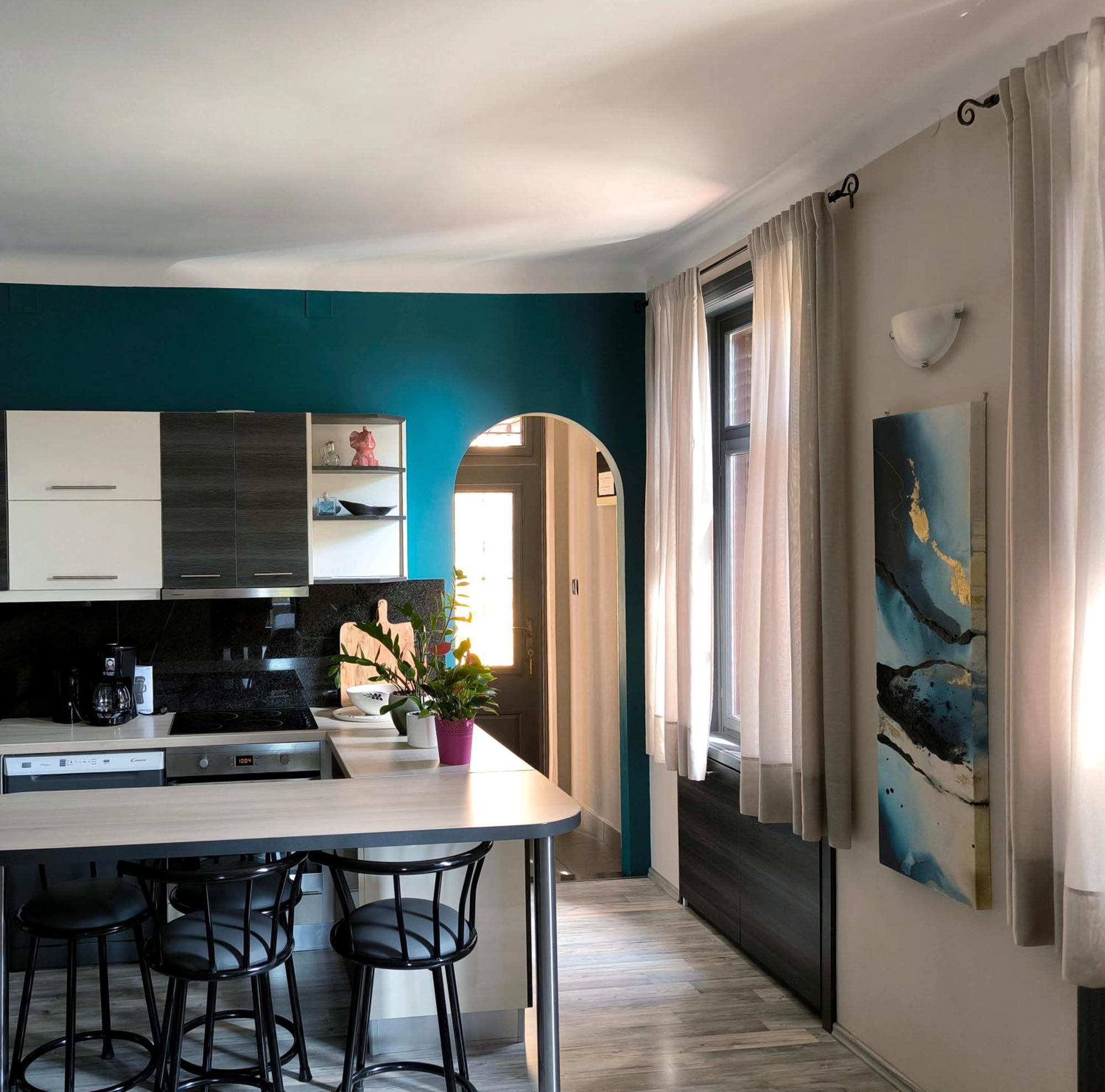 אופטיה Urban Villa Apartment מראה חיצוני תמונה